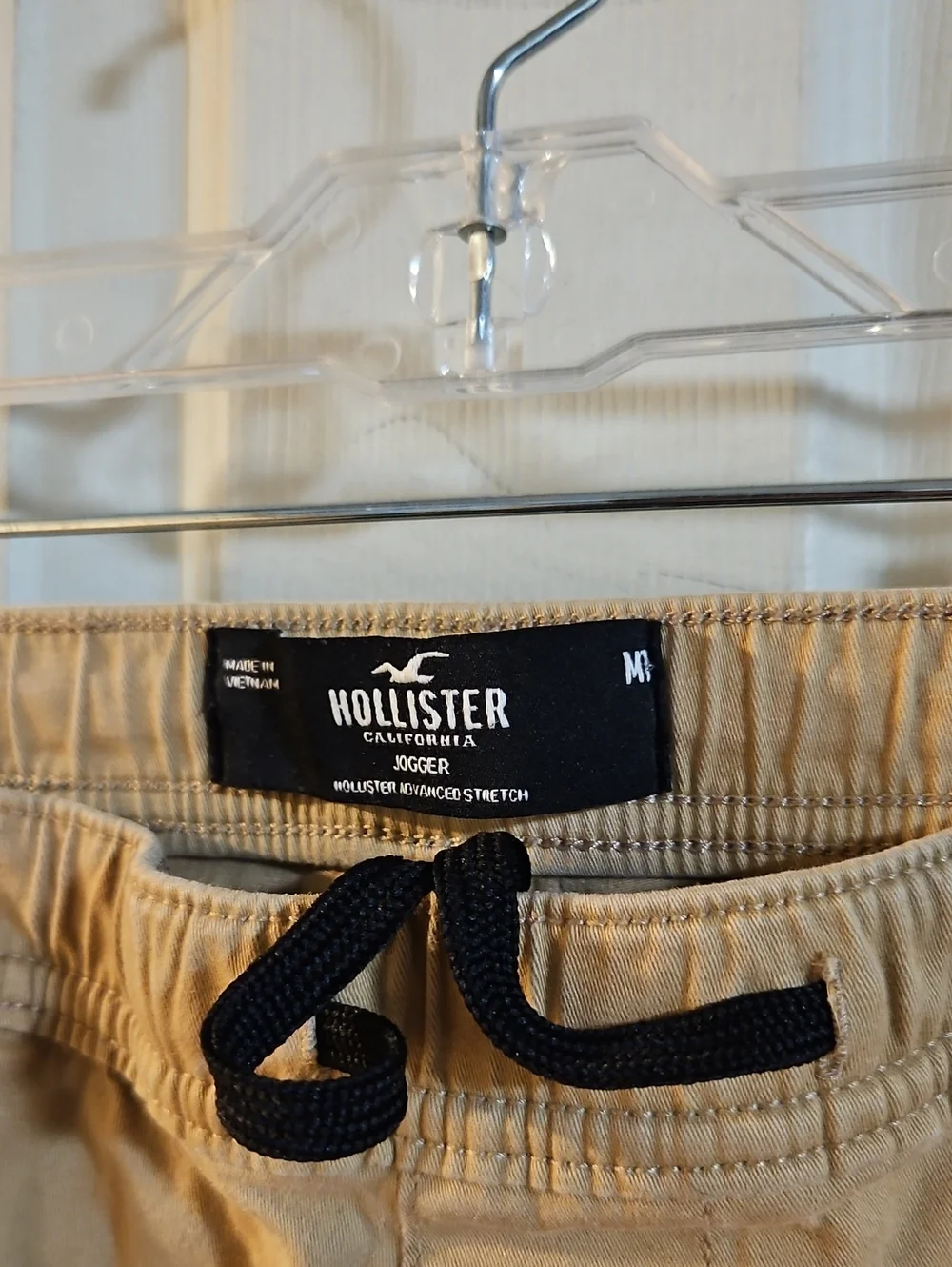 HOLLISTER MENS KHAKI Jogger Pant: Good Condition: Size MT (Medium Tall)